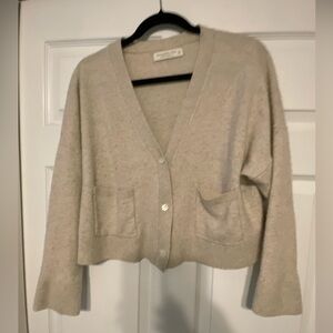 100% Cashmere Cozy Cream Button-Front V-Neck Crop Cardigan Sweater